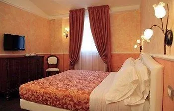 L'antico Uliveto Hotel 4*